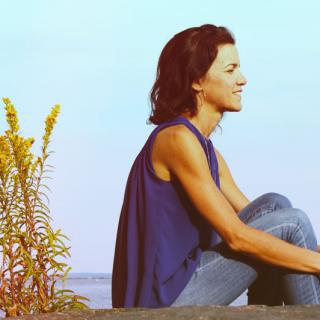  Let’s create a revolution of self love (right here, right now) With Karen Betten