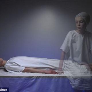 Business Game Changers Radio with Sarah Westall: Science is Proving that Life Continues After Death and it's Amazing with Roberta Grimes