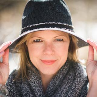 Encore: Empowering Women to Heal - Using Your Voice with Carrie Socia