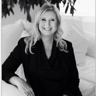 Show Yourself Some Love with Carolyn Colling
