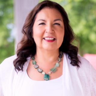 Discover the Four Sacred Gifts for Creating Healthy & Happy Connections in Life with Anita Sanchez
