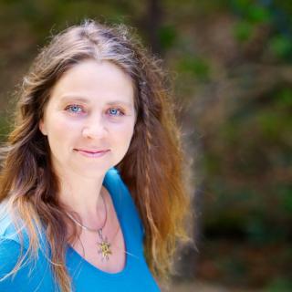 Encore: Recovering Your Sense of Self in Motherhood and Beyond with Franziska Stahmann