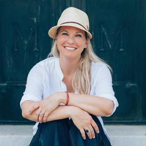It's not woo-woo, it's true-true! With The Everyday Medium -  Jamie Butler