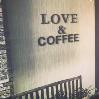 Encore: It's Coffee Time  ~  This week let's talk HATES...hate the scale, hate to journal, hate to sweat and more
