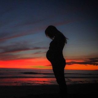 Hearing Your Pregnant Body with guest Lauren Marie
