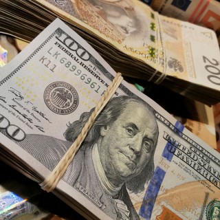 On the Edge of Money!