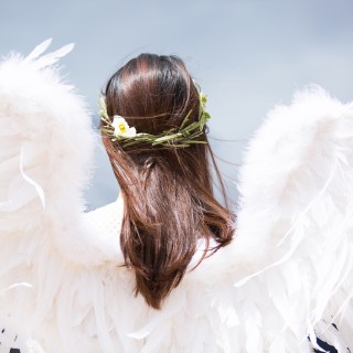 Raise your Vibrations with Angels with The Angel Lady Sue Storm!