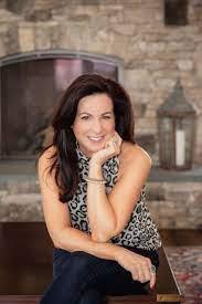 Recognizing Gray Drinking with Kari Schwear, founder of Gray Tonic