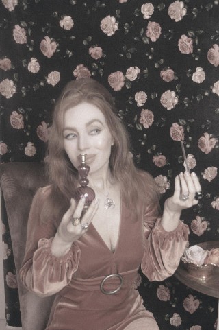 A Life of Beauty – Conversation with Alise Marie, the Beauty Witch.