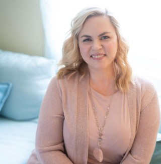 Dr. Diane Interviews Agnes Daddona on Intuitive Counseling