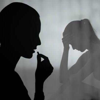 Addiction in Women - Causes, Warning Signs and Treatment with Erin Goodhart LCSW