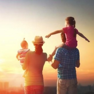 Encore: Unpacking the Meaning of Mothers and Fathers in Dreams