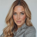 Sara McNeil discussing Human Design and personal style alignment on the Intuition Unleashed podcast with Becc Nelson