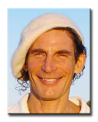  Gabriel Cousens 