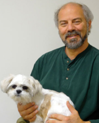 Dr. Elias Ilyia 