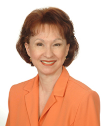  Lynn Moore 