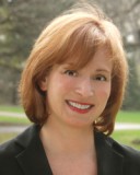  Julianne Bien 