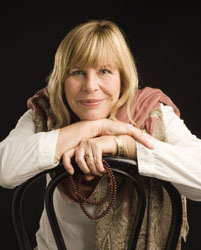  Peggy Dylan 