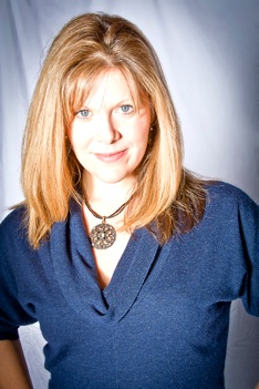  Marci Nault 