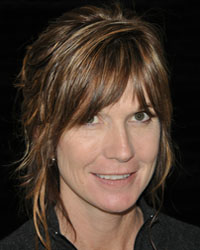  Nicole Howe 