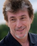  Randall Sullivan 