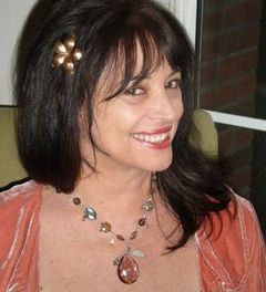  Marilyn Kentz 