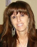  Beth Lynch 