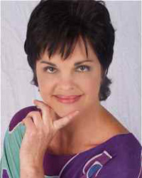  Lois Grasso 