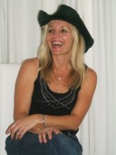  Debra Davis 