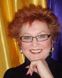  Elizabeth Summers 