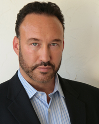 Demian Lichtenstein 