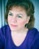  Joanne Bracken 