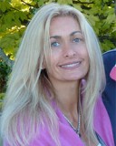  Clare Henry 