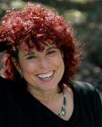  Selina Maitreya 