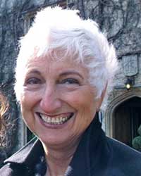  Geraldine Bown 