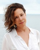  Annie Kagan 