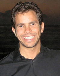  Nick Ortner 