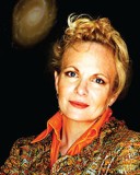  Sondra Sneed 