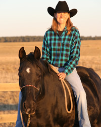  Kim Baker 