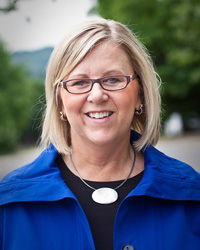 Dr. Julie Krull 