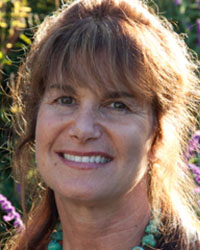  Julia Weaver 