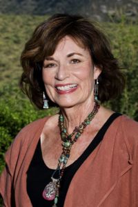  Pamela Hale 