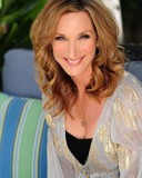  Kerri Zane 