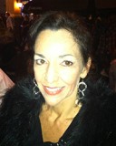  Christine Moore 