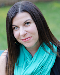  Amber Farman 