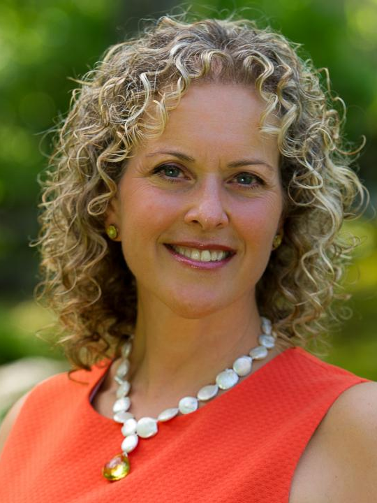 Dr. Susan Blum 
