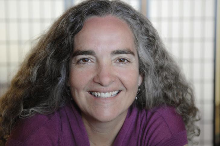  Toni Luisa Rivera 