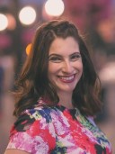  Laura Silverman 