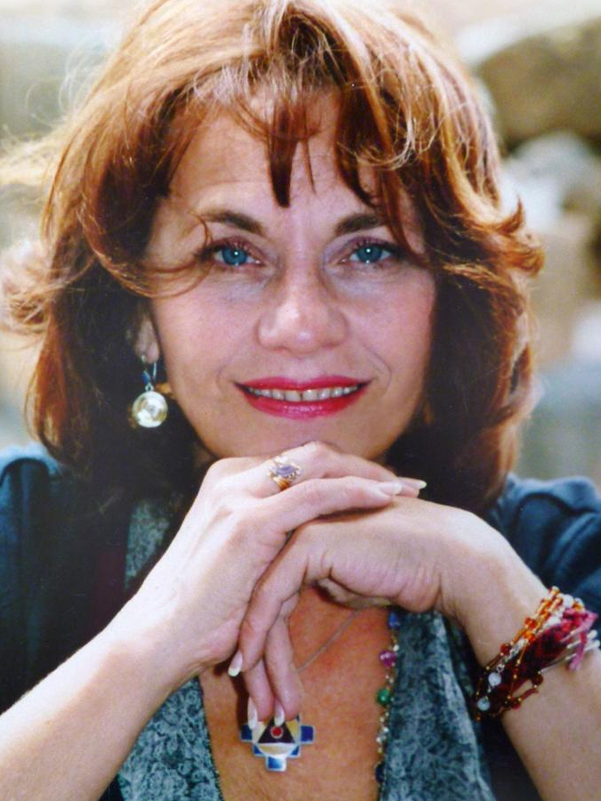  Diane Givens 