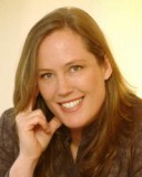  Fiona Taylor 
